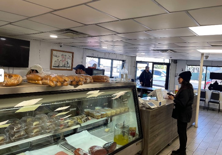 Frank's Deli